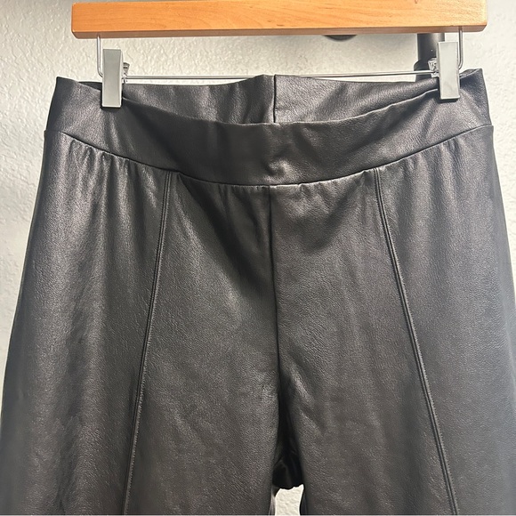 Commando faux leather pull on pants women’s Size Large Black split shin to ankle - Picture 4 of 7